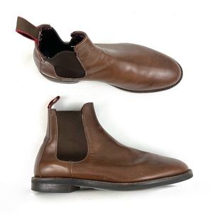Allen Edmonds The Nomad Chelsea Boots in Brown 9.5 M